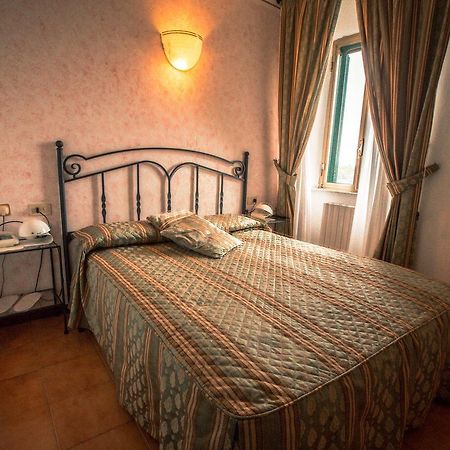 Albergo Guastini Pitigliano Exterior foto