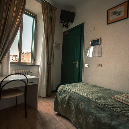 Albergo Guastini Pitigliano Exterior foto