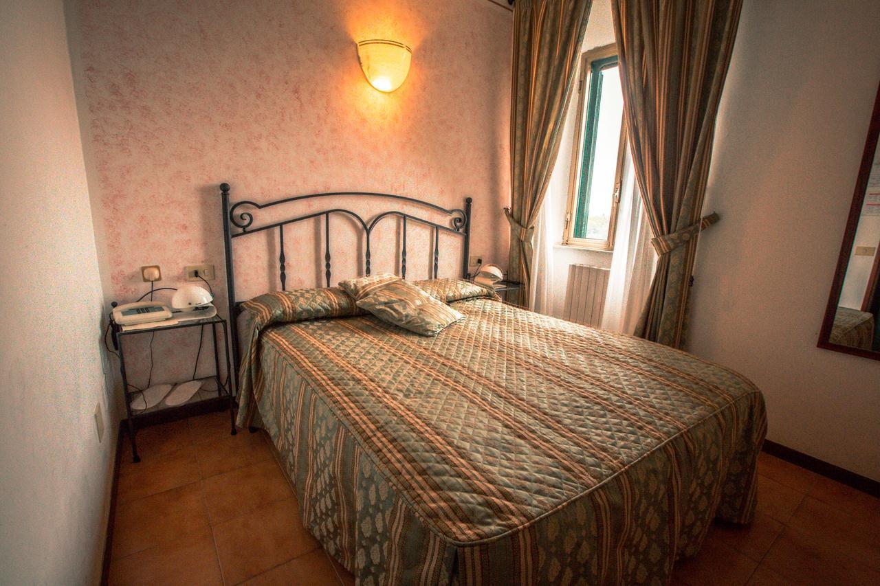 Albergo Guastini Pitigliano Exterior foto