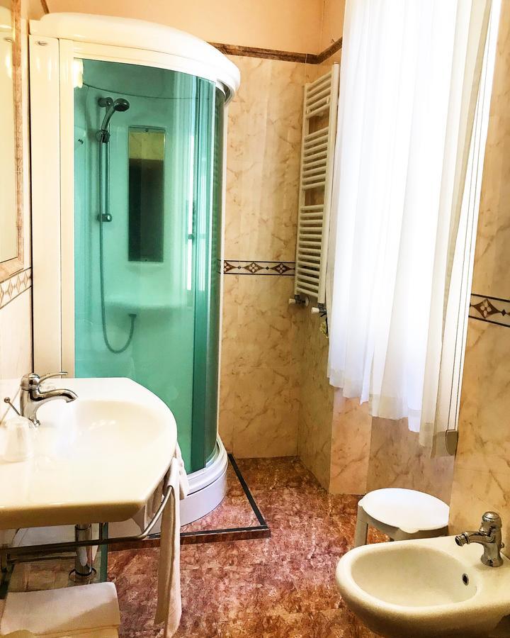 Albergo Guastini Pitigliano Exterior foto